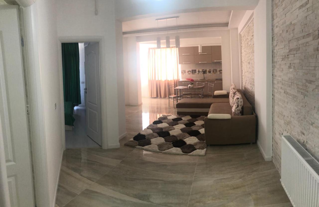 Năvodari Unique Residence Apartament מראה חיצוני תמונה